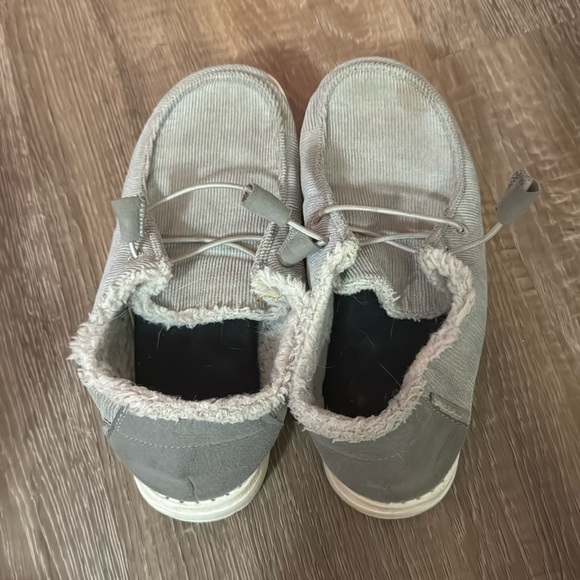 Hey Dudes - Wendy - Picture 1 of 3